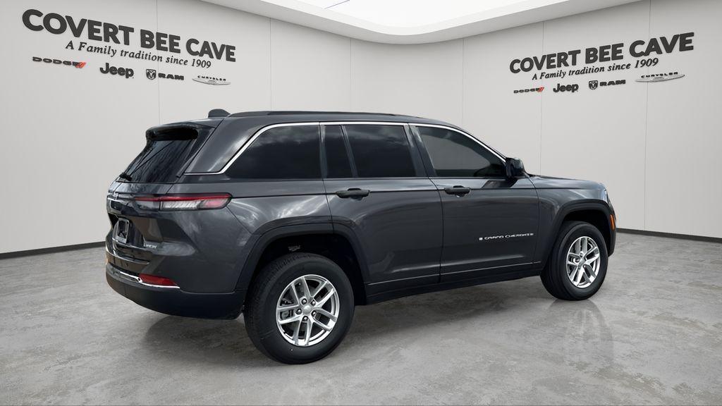 new 2026 Jeep Grand Cherokee car, priced at $43,534