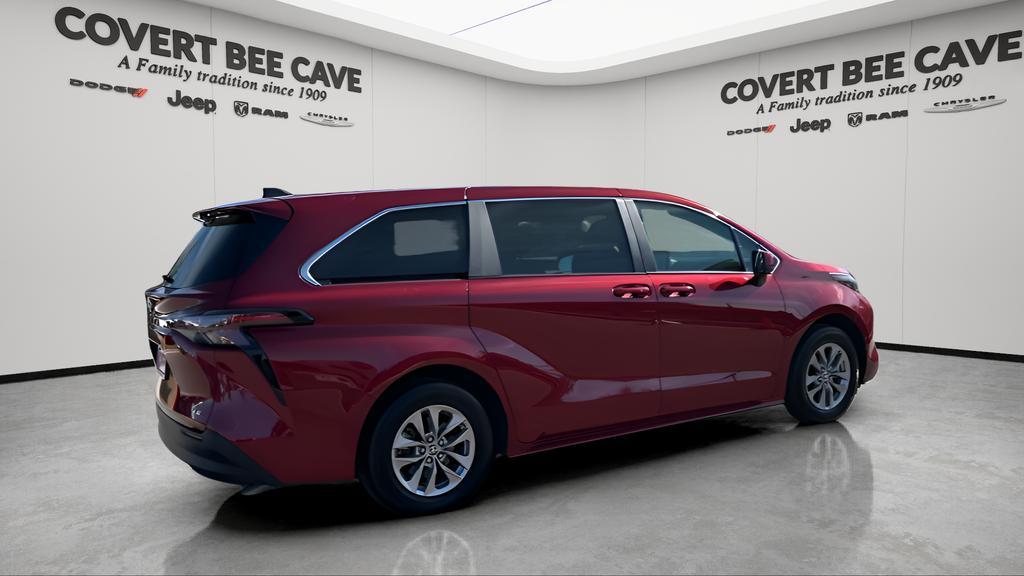 used 2025 Toyota Sienna car, priced at $38,426