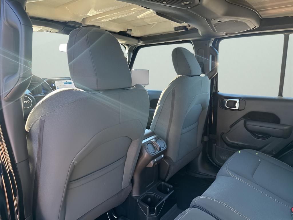 new 2026 Jeep Wrangler car, priced at $39,370