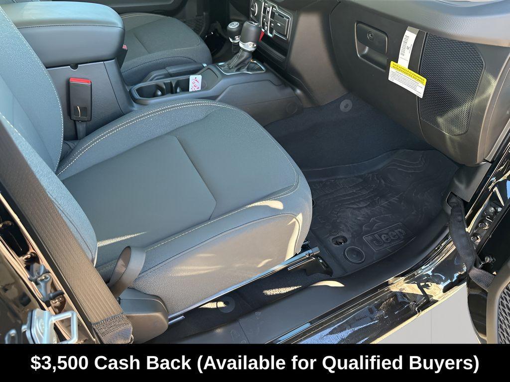new 2026 Jeep Wrangler car, priced at $36,709