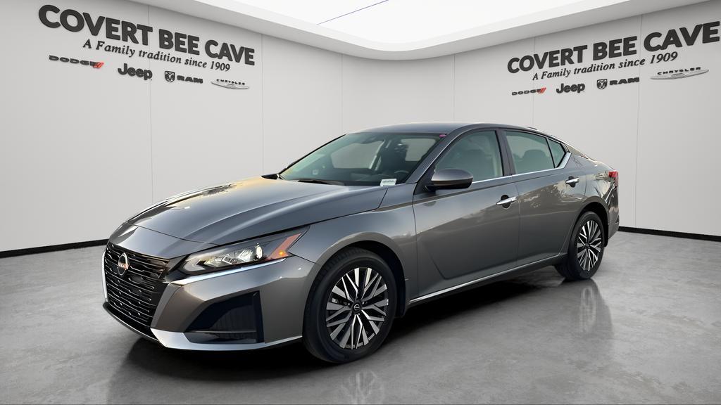 used 2023 Nissan Altima car, priced at $23,995