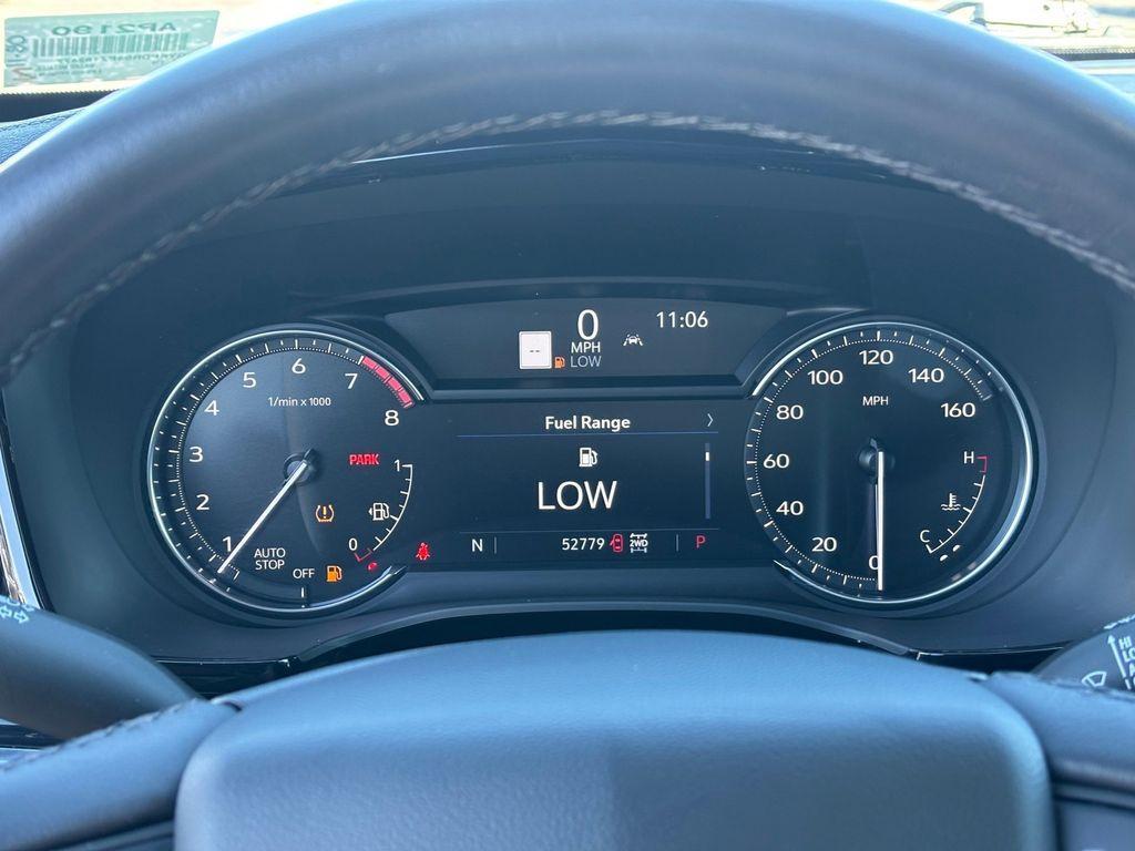 used 2023 Cadillac XT6 car, priced at $35,575