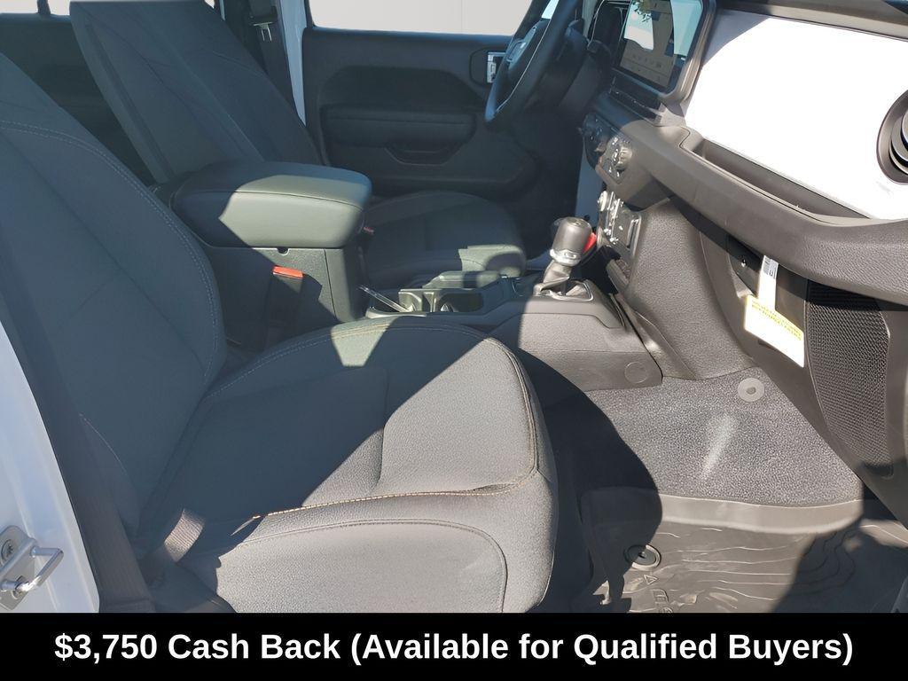 new 2026 Jeep Wrangler car, priced at $35,769