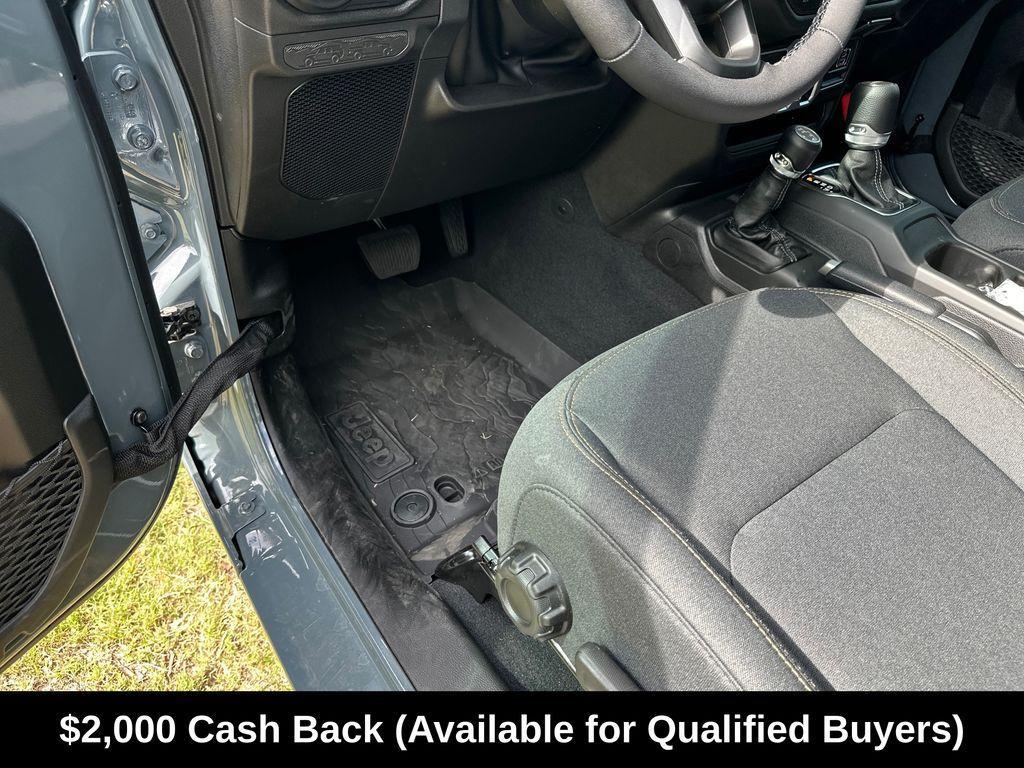 new 2026 Jeep Gladiator car, priced at $48,774