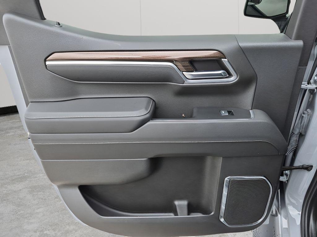 used 2024 Chevrolet Silverado 1500 car, priced at $42,062