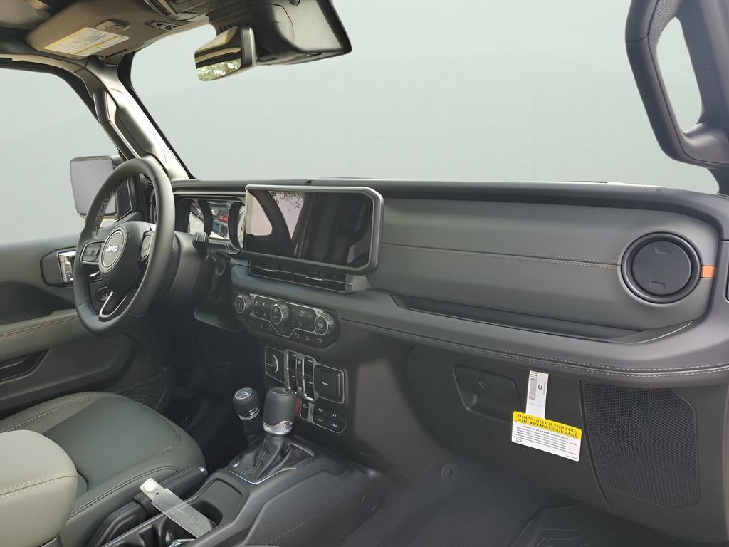 new 2025 Jeep Gladiator car, priced at $53,415