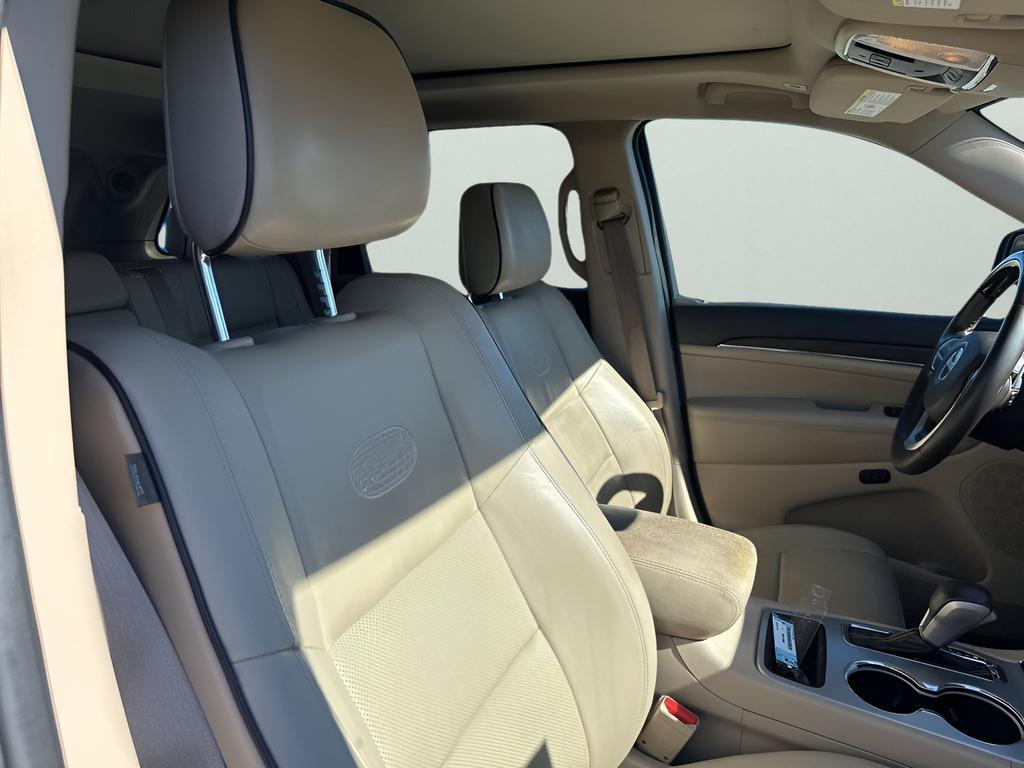 used 2017 Jeep Grand Cherokee car, priced at $12,658