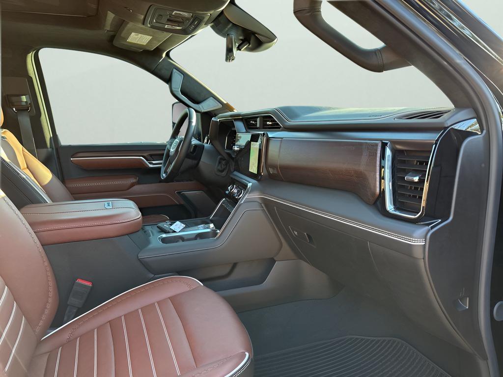 used 2025 GMC Sierra 2500 car, priced at $87,373