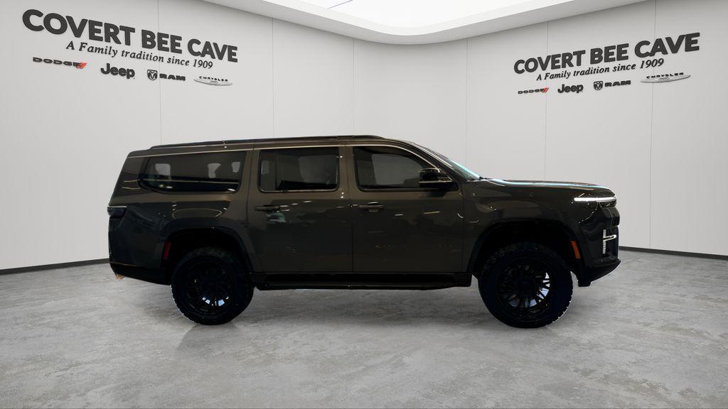 new 2026 Jeep Grand Wagoneer L car, priced at $84,750