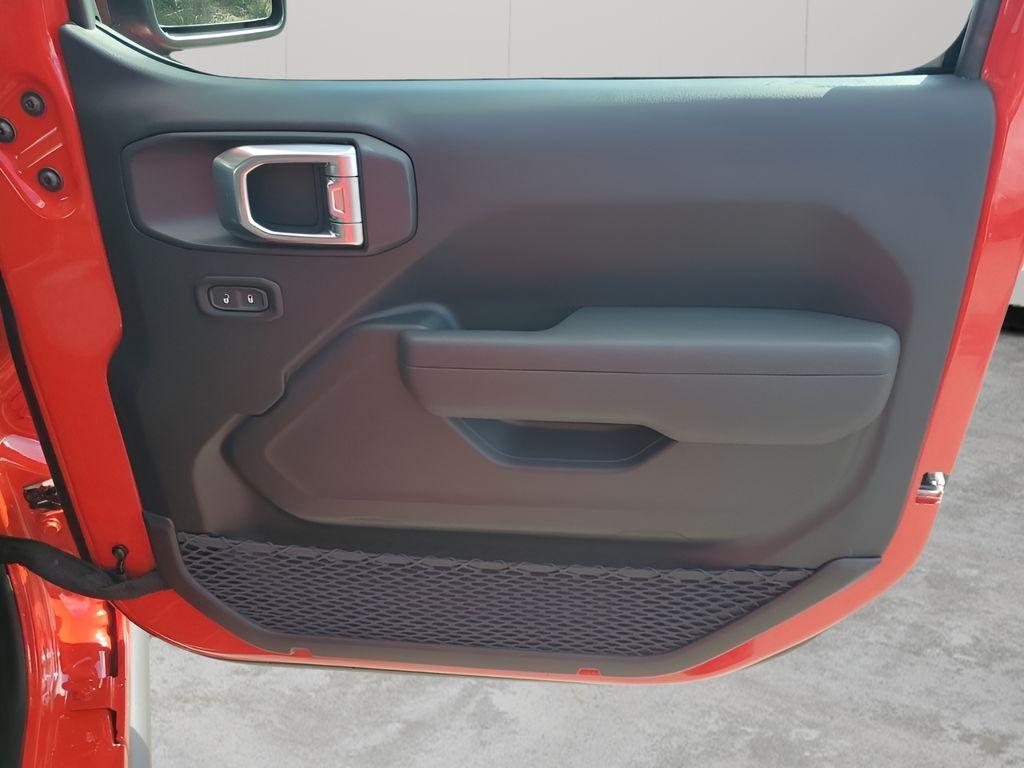 new 2026 Jeep Wrangler car, priced at $57,712