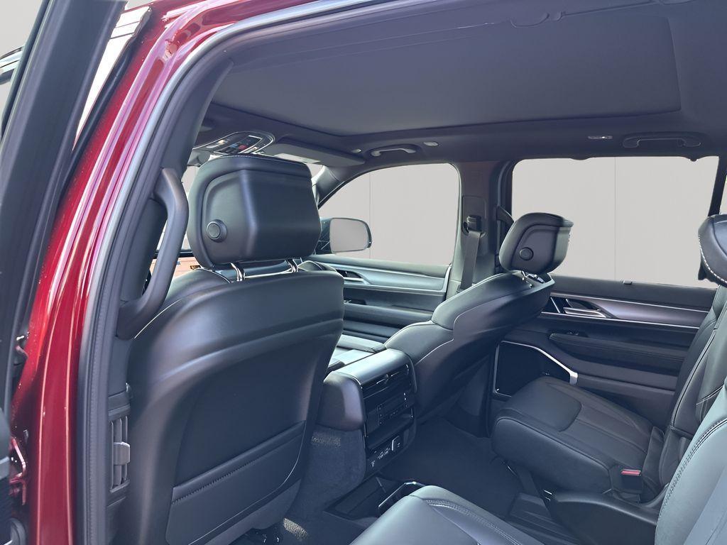 new 2026 Jeep Grand Wagoneer L car, priced at $82,023