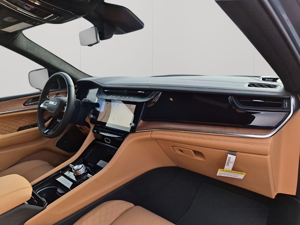 new 2026 Jeep Grand Cherokee car, priced at $64,482