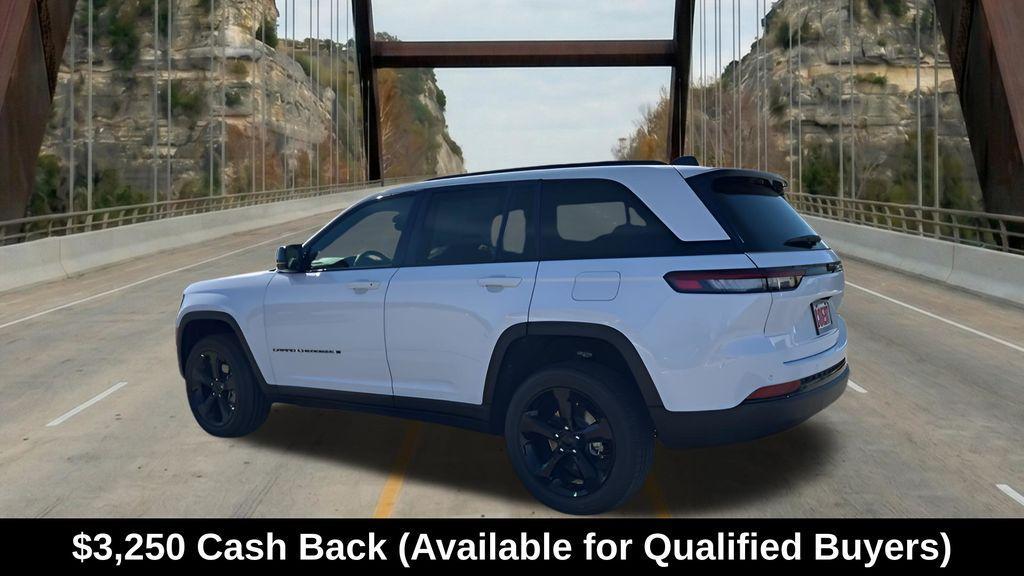 new 2025 Jeep Grand Cherokee car, priced at $34,769