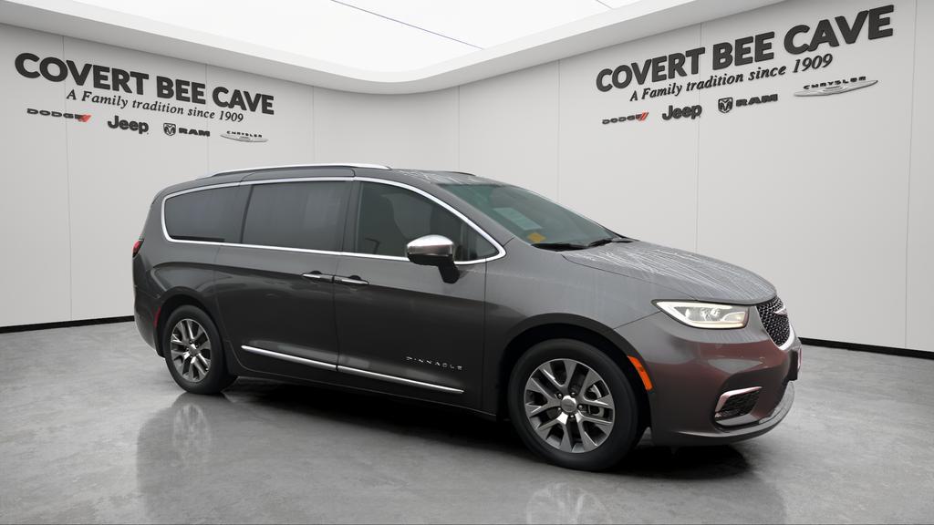 used 2023 Chrysler Pacifica Hybrid car, priced at $37,194