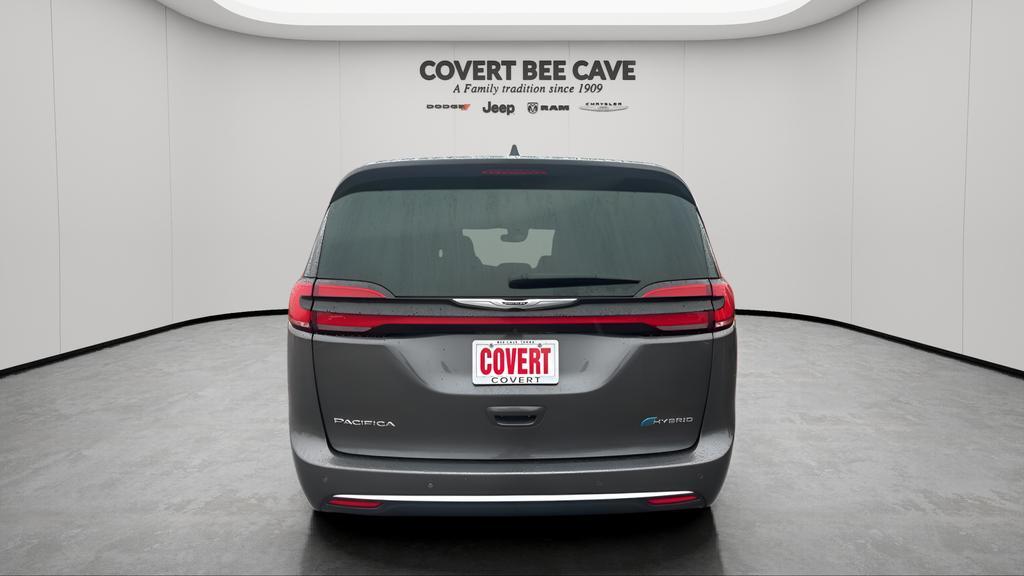 used 2023 Chrysler Pacifica Hybrid car, priced at $37,194