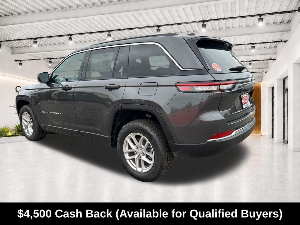 new 2026 Jeep Grand Cherokee car, priced at $34,088