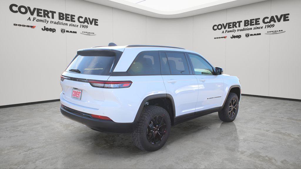 new 2025 Jeep Grand Cherokee car, priced at $46,882