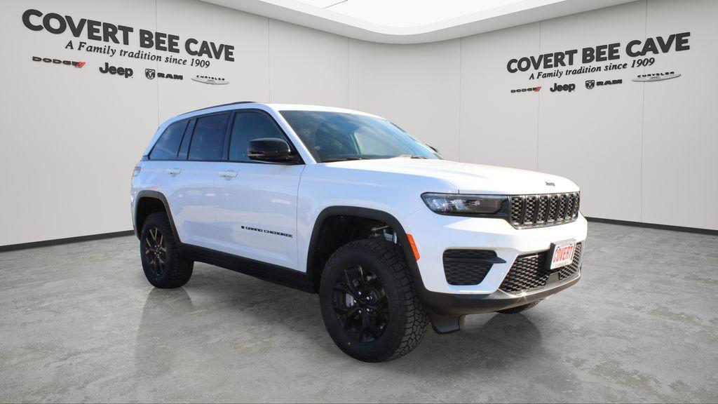 new 2025 Jeep Grand Cherokee car, priced at $46,882