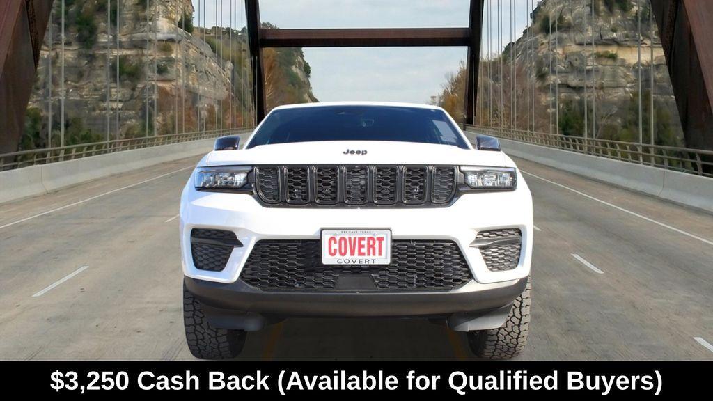 new 2025 Jeep Grand Cherokee car, priced at $48,882