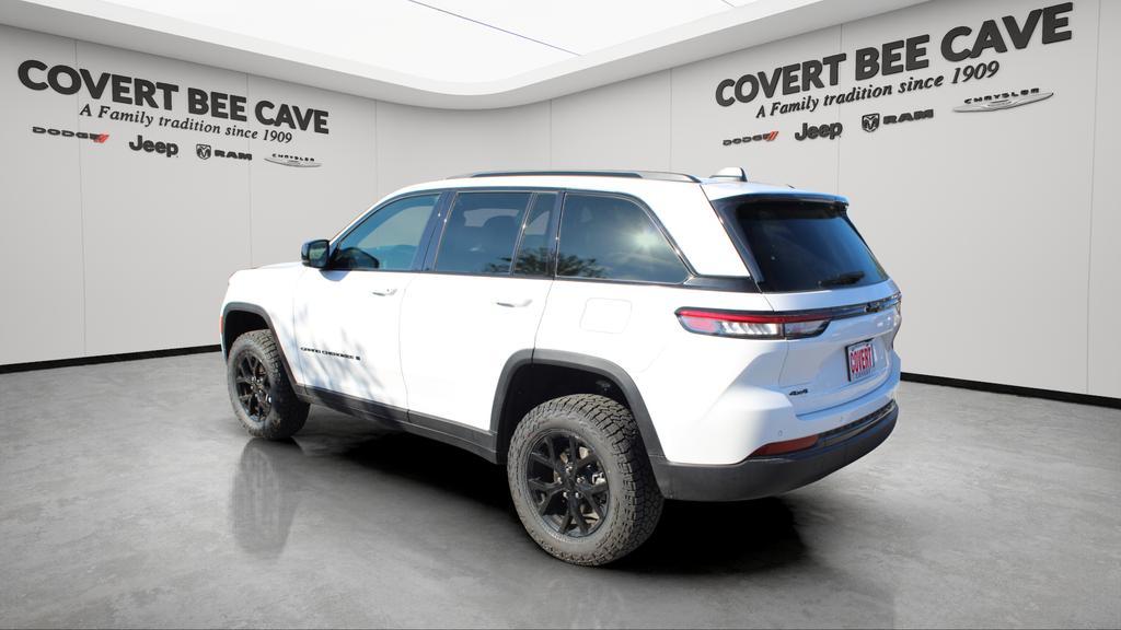new 2025 Jeep Grand Cherokee car, priced at $46,882