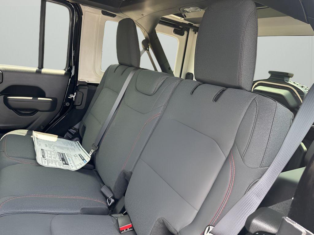 new 2025 Jeep Wrangler car, priced at $67,395