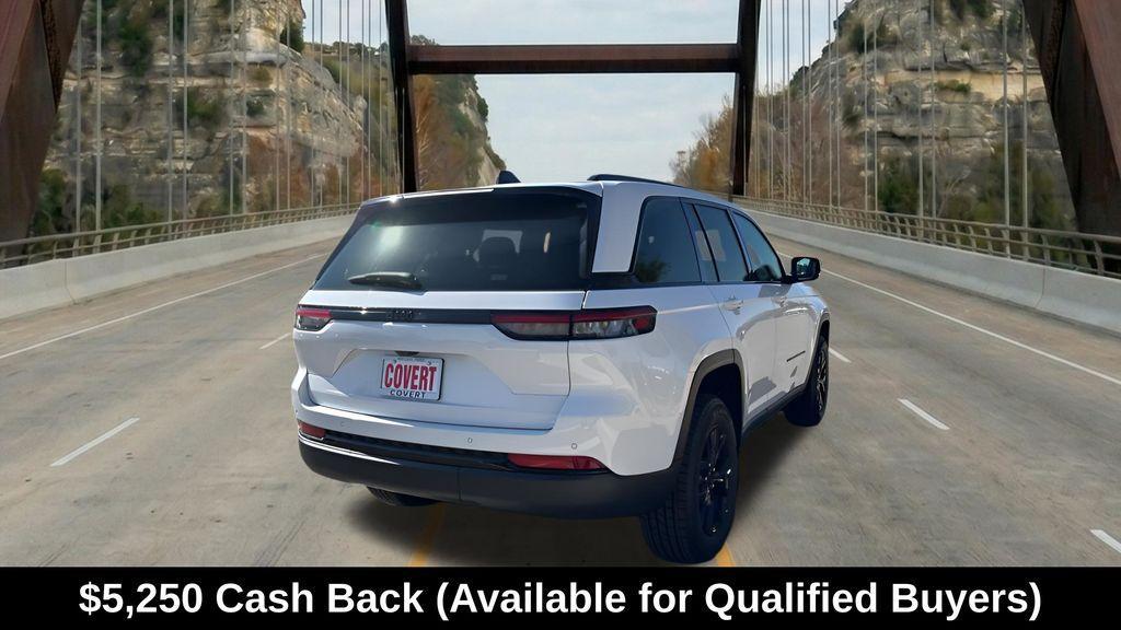 new 2025 Jeep Grand Cherokee car, priced at $33,799