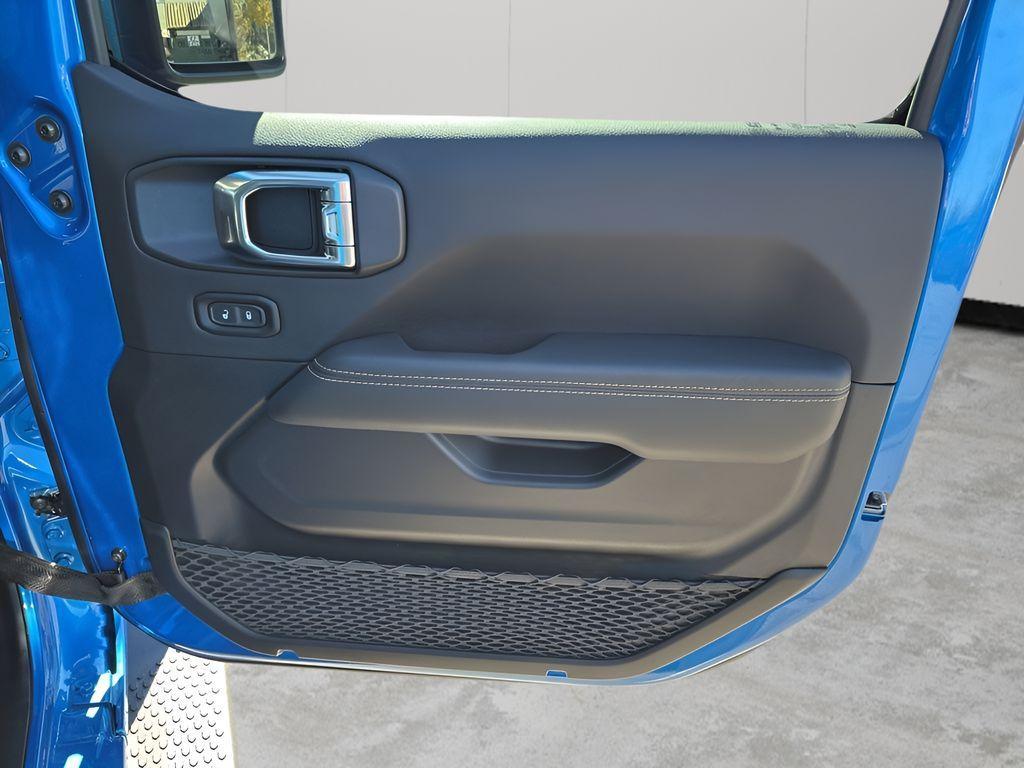 new 2026 Jeep Wrangler car, priced at $53,486