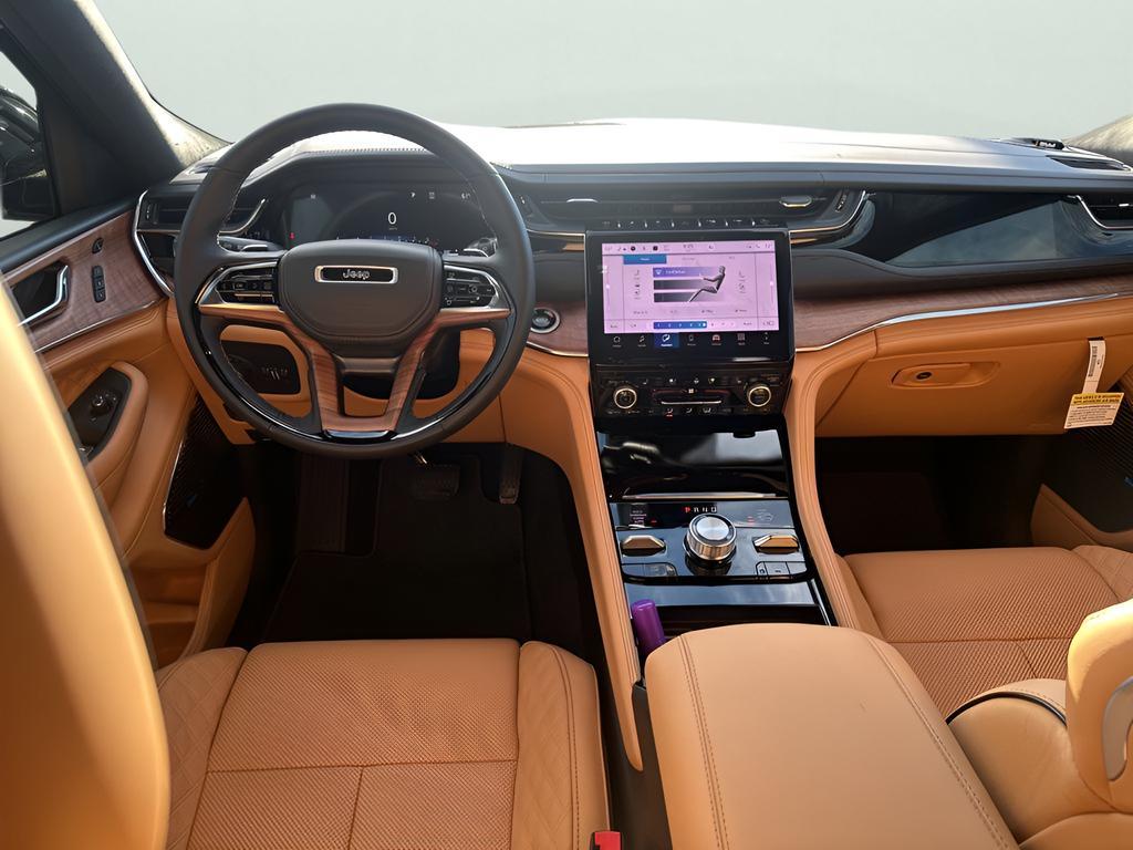 new 2025 Jeep Grand Cherokee car, priced at $64,175