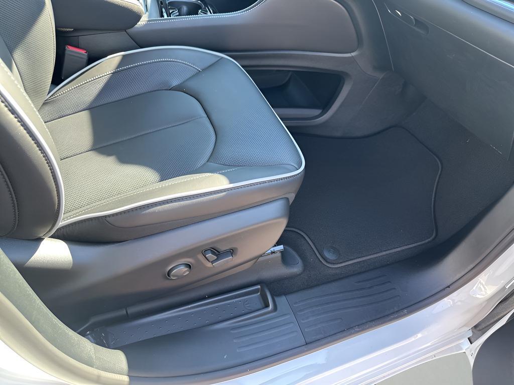 new 2026 Chrysler Pacifica car, priced at $47,235