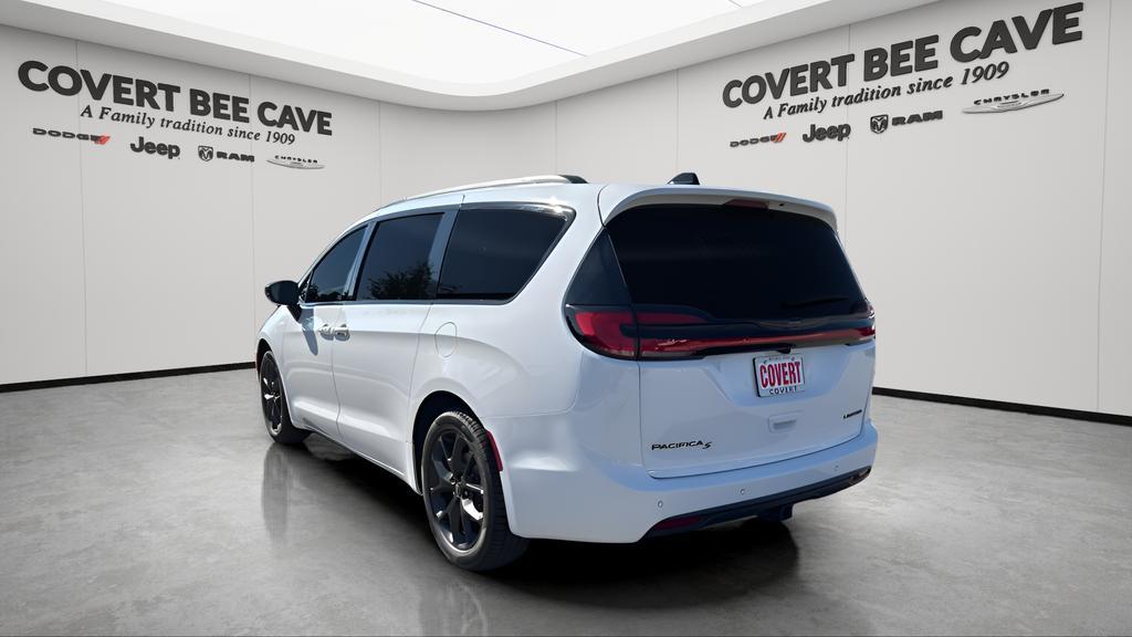new 2026 Chrysler Pacifica car, priced at $47,235