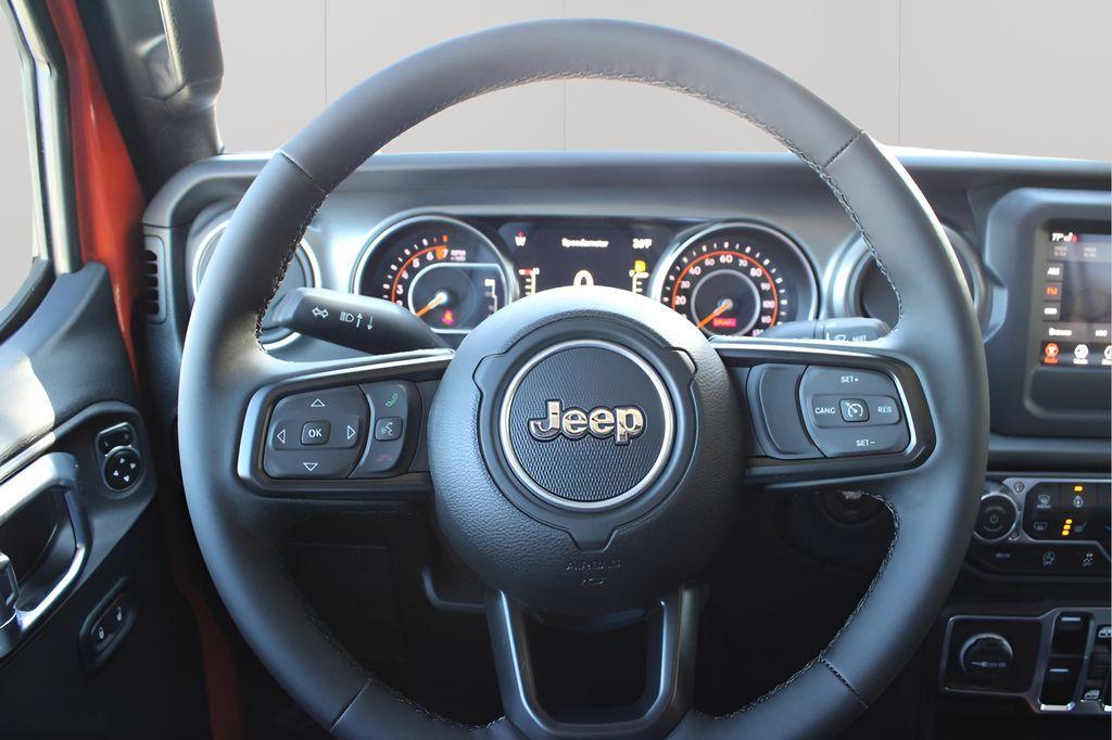 used 2023 Jeep Gladiator car, priced at $32,433