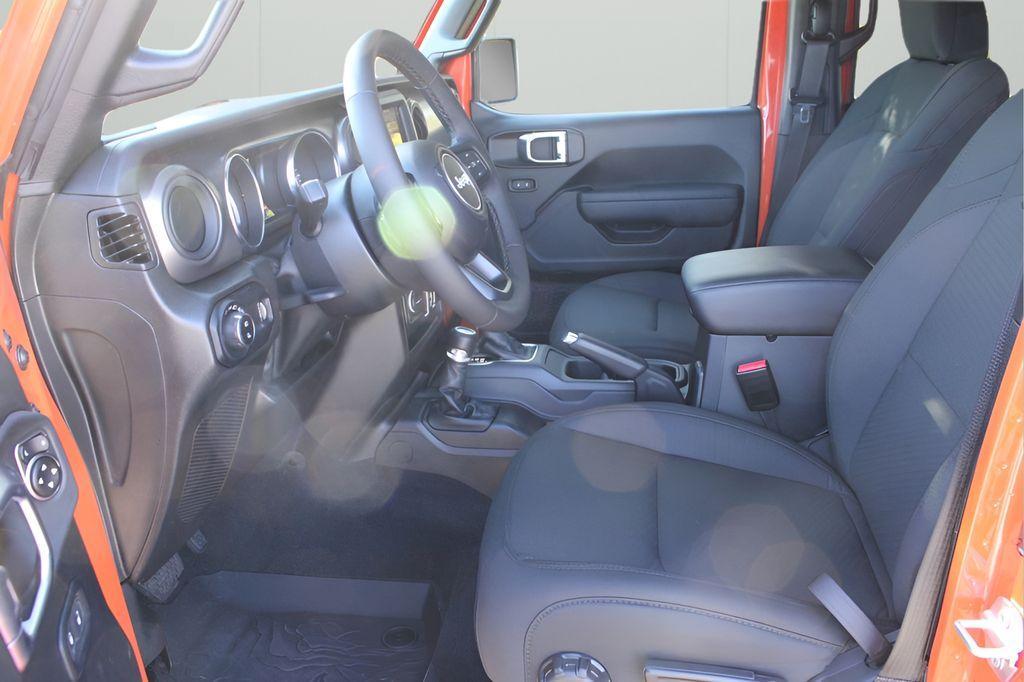 used 2023 Jeep Gladiator car, priced at $33,605