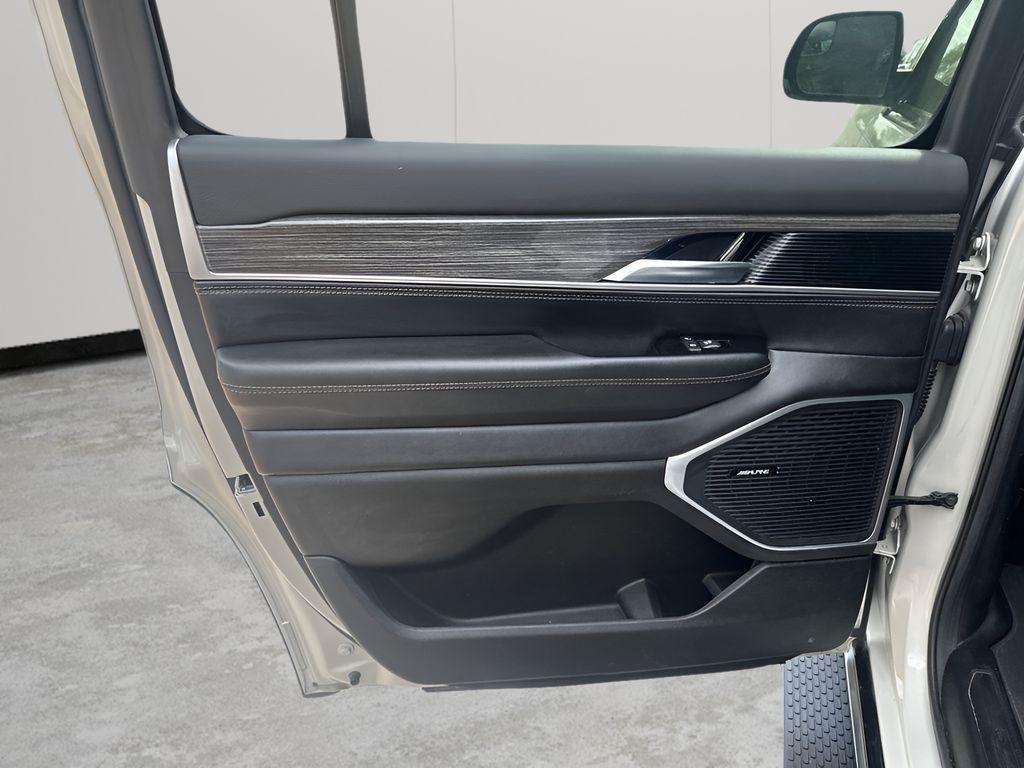 used 2022 Jeep Wagoneer car, priced at $32,896