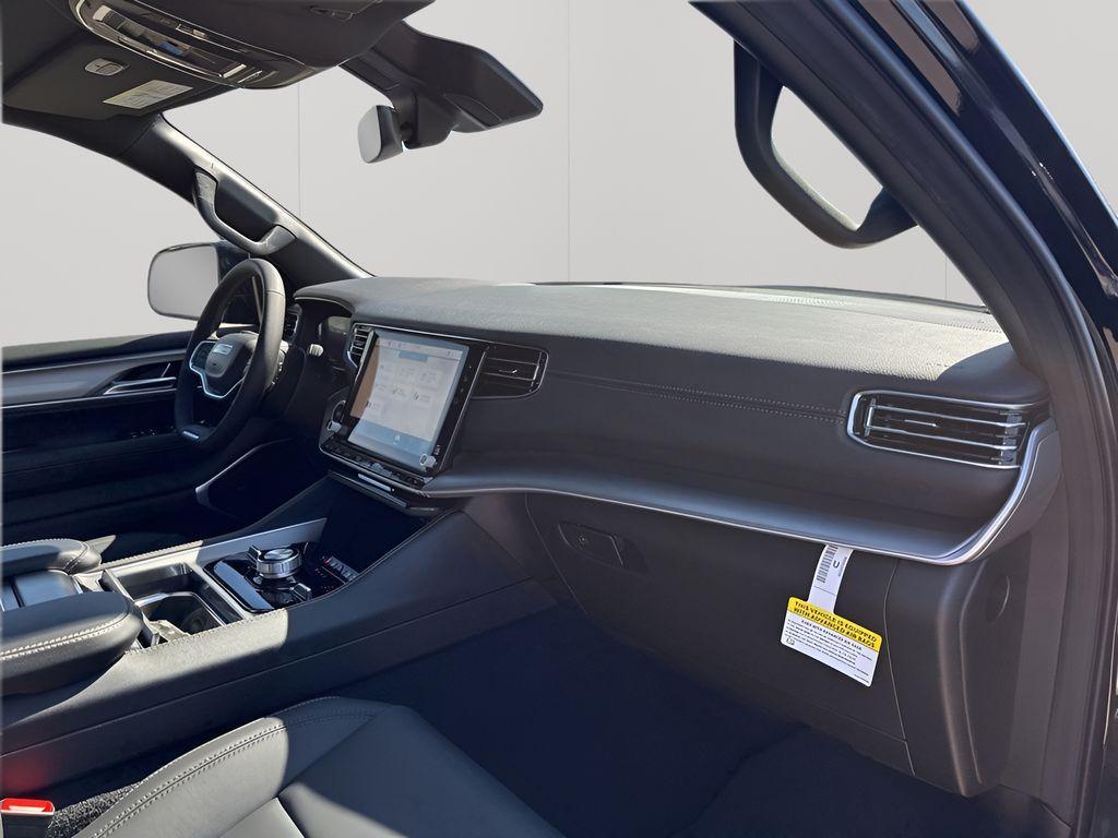 new 2026 Jeep Grand Wagoneer car, priced at $75,912