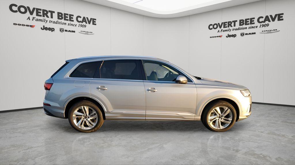 used 2024 Audi Q7 car, priced at $42,997