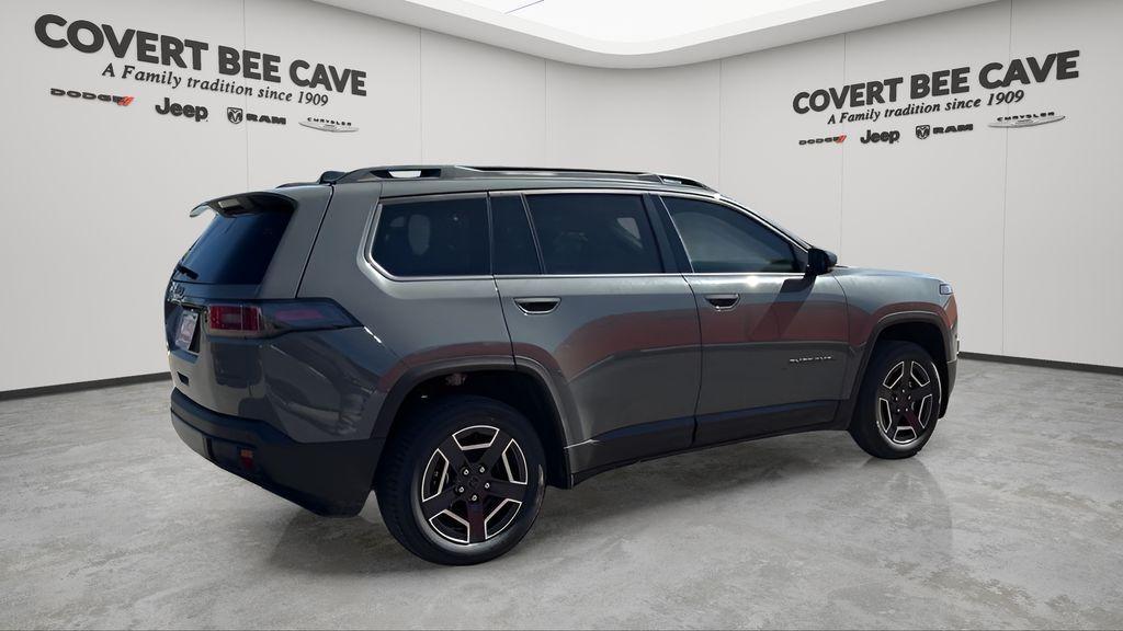 new 2026 Jeep Cherokee car, priced at $44,905