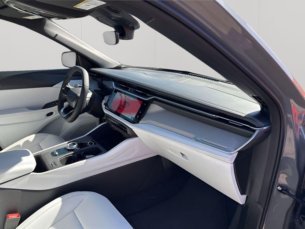 new 2026 Jeep Cherokee car, priced at $44,905