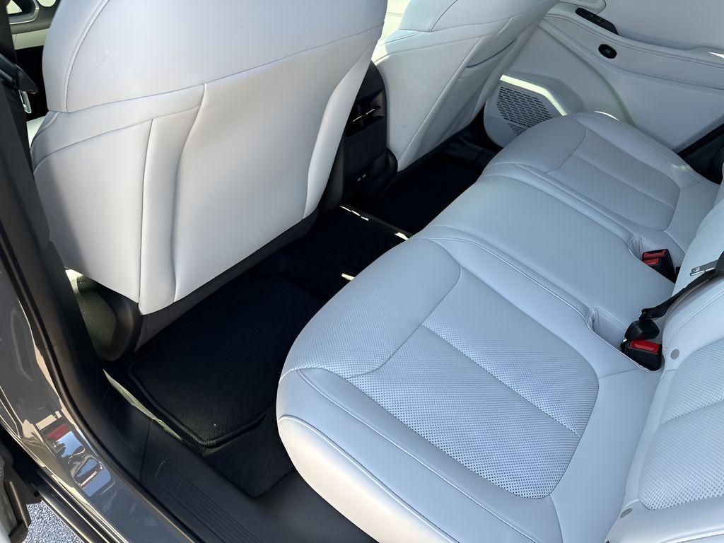 new 2026 Jeep Cherokee car, priced at $44,905