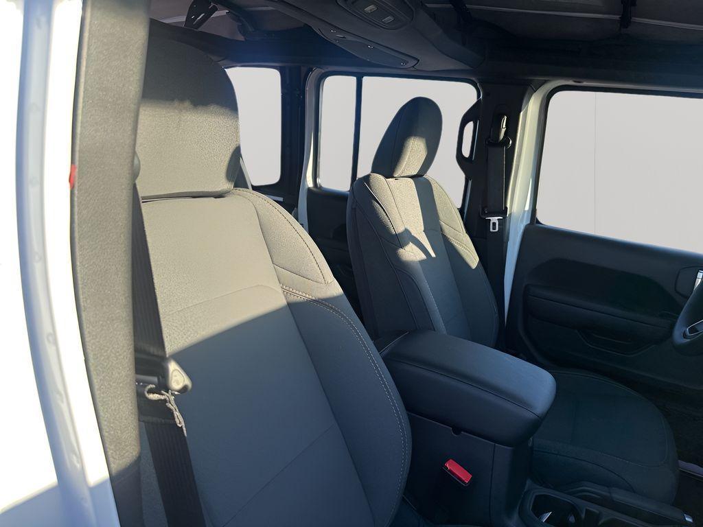 new 2026 Jeep Wrangler car, priced at $33,755