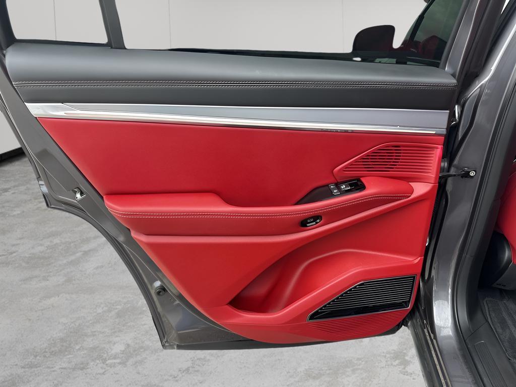 used 2024 Jeep Wagoneer S car, priced at $44,232