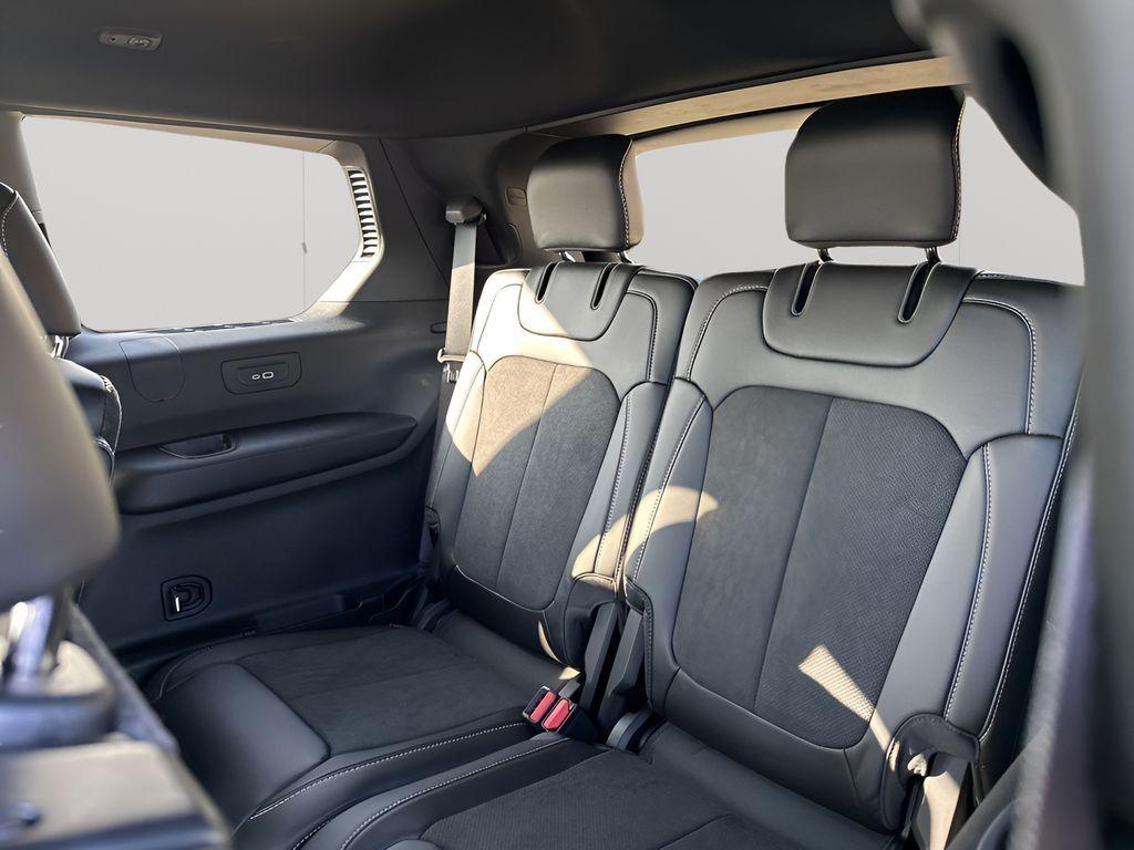 new 2025 Jeep Grand Cherokee L car, priced at $35,556