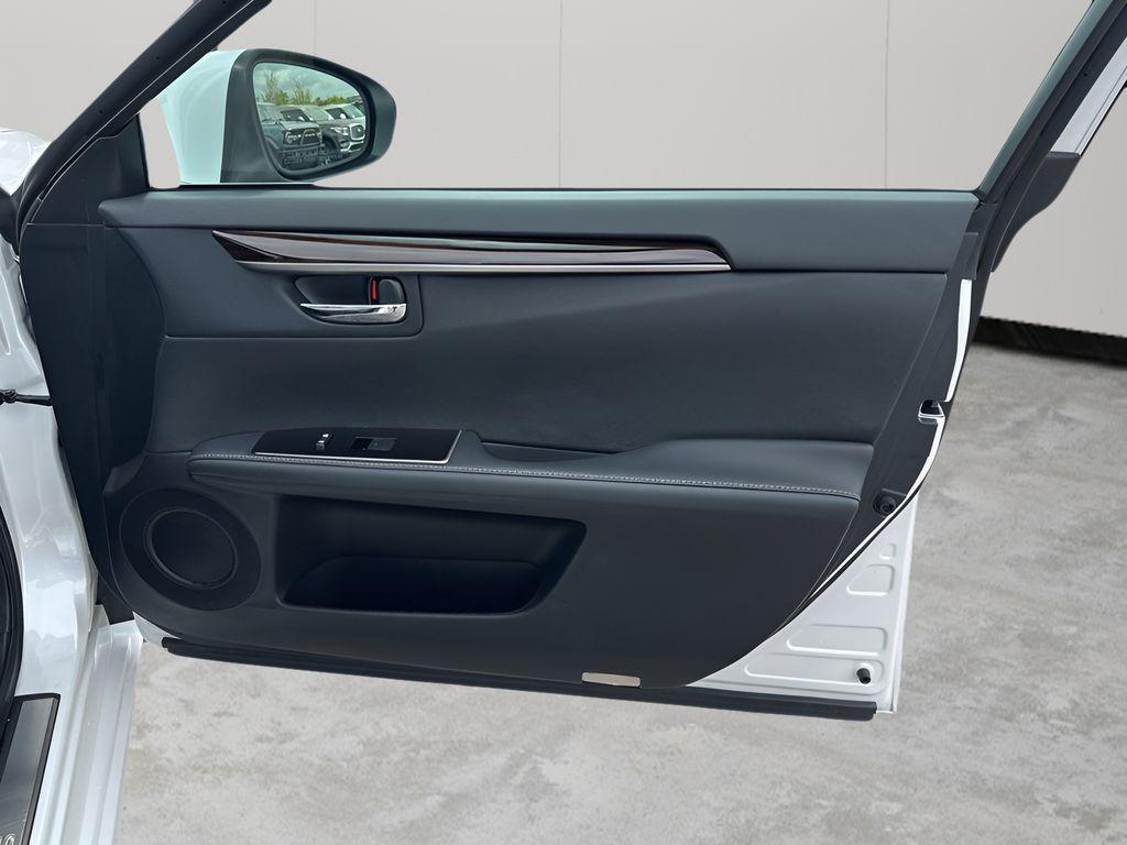 used 2017 Lexus ES 350 car, priced at $25,417