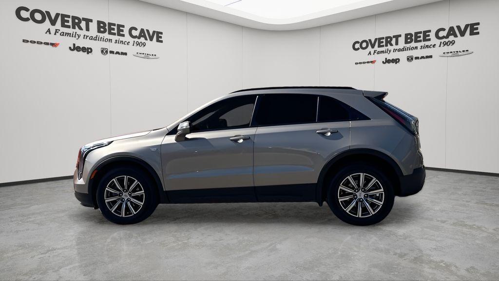 used 2022 Cadillac XT4 car, priced at $29,596