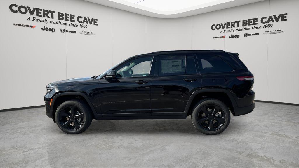 new 2025 Jeep Grand Cherokee car, priced at $34,347