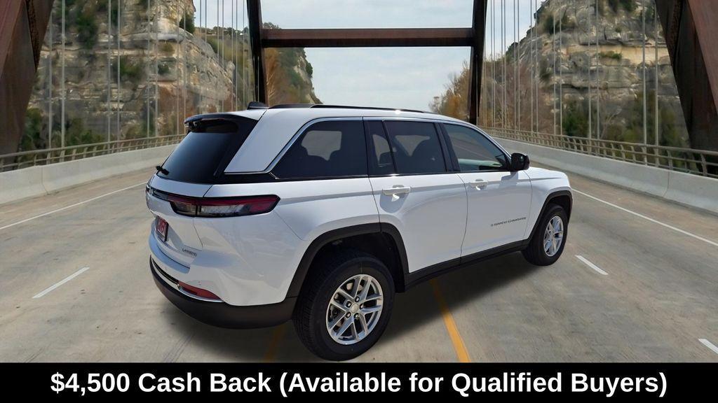 new 2026 Jeep Grand Cherokee car, priced at $34,385