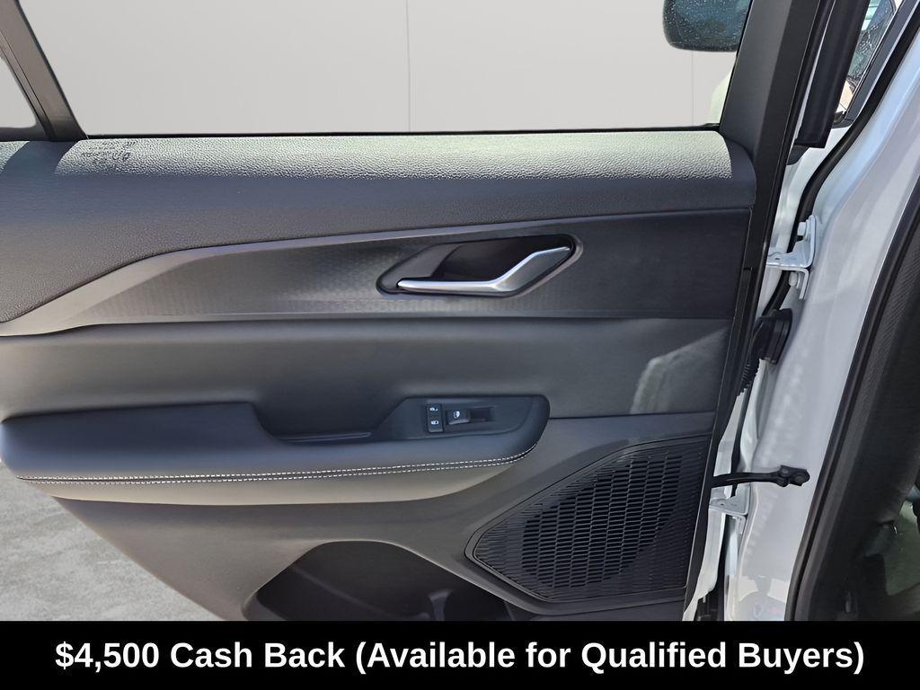 new 2026 Jeep Grand Cherokee car, priced at $34,385