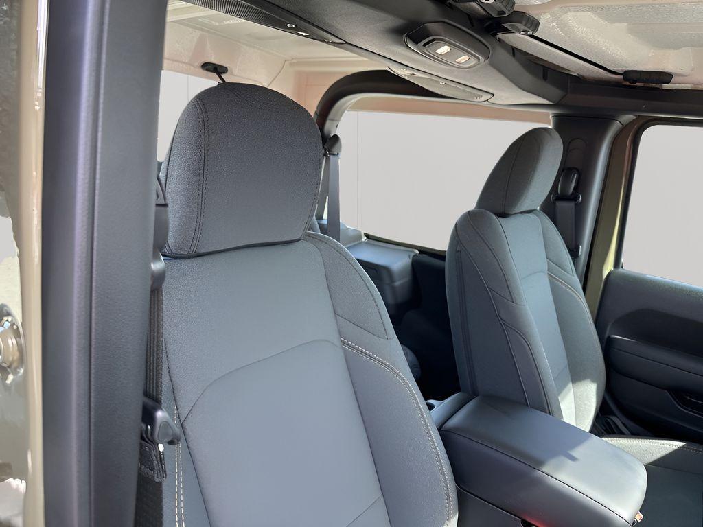 new 2026 Jeep Wrangler car, priced at $44,731