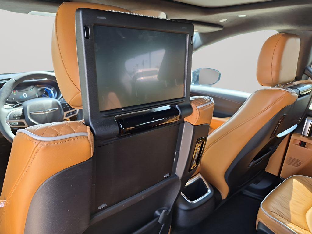 used 2023 Chrysler Pacifica Hybrid car, priced at $33,195