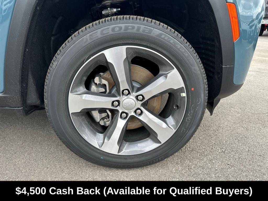 new 2026 Jeep Grand Cherokee L car, priced at $45,342
