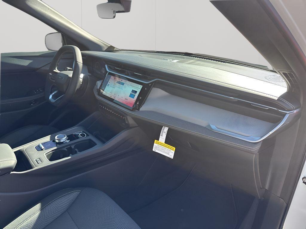 new 2026 Jeep Cherokee car, priced at $39,715